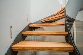 wat kost een trap renoveren