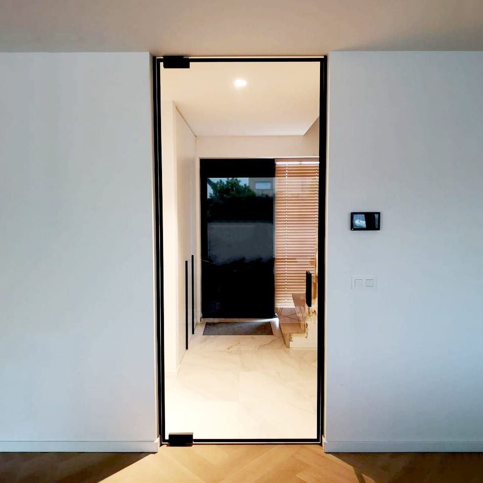 staal look deuren van hout